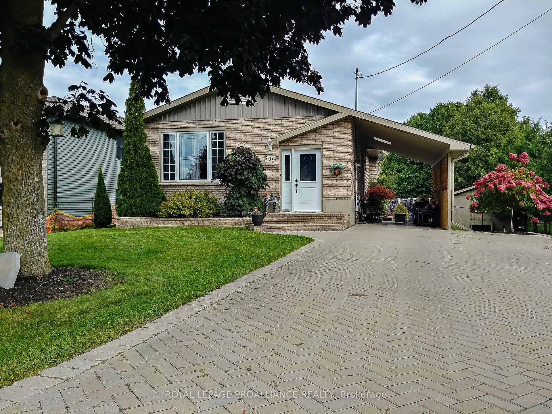 Photo 1 of 209 Ontario Street, Brighton — HOMEH