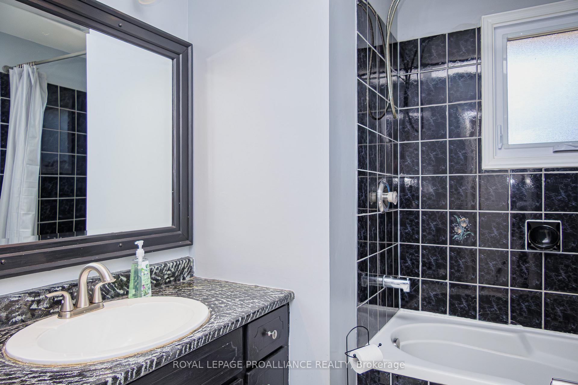 Photo 18 of 209 Ontario Street, Brighton — HOMEH