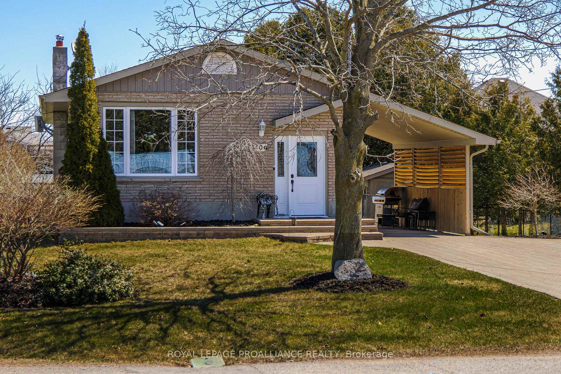 Photo 40 of 209 Ontario Street, Brighton — HOMEH