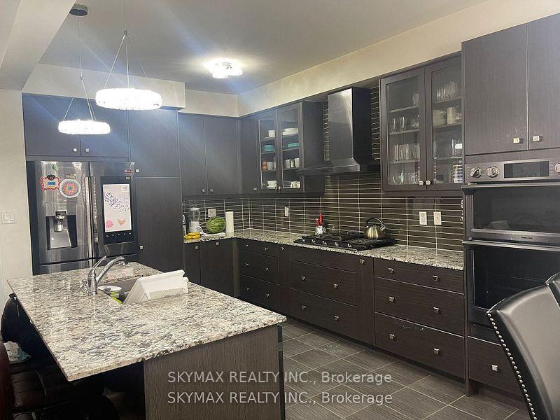 Photo 6 of 37 Faders Drive, Brampton, Northwest Brampton — HOMEH