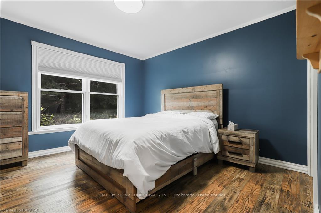 Photo 17 of 317093 6 & 10, Chatsworth — HOMEH