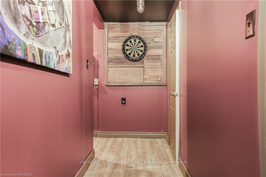 Photo 21 of 317093 6 & 10, Chatsworth — HOMEH