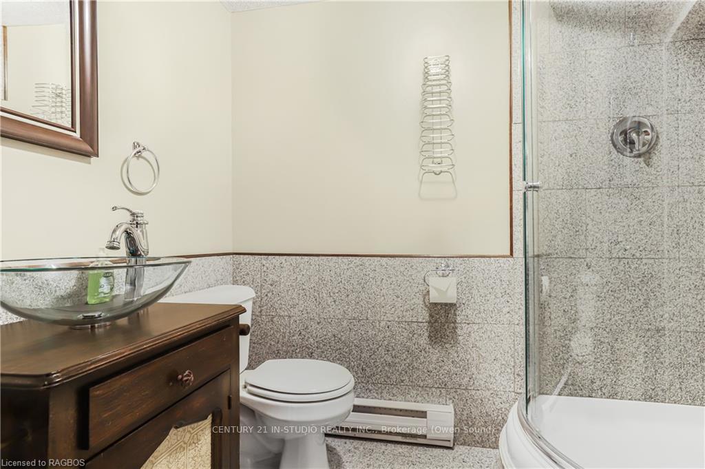 Photo 23 of 317093 6 & 10, Chatsworth — HOMEH