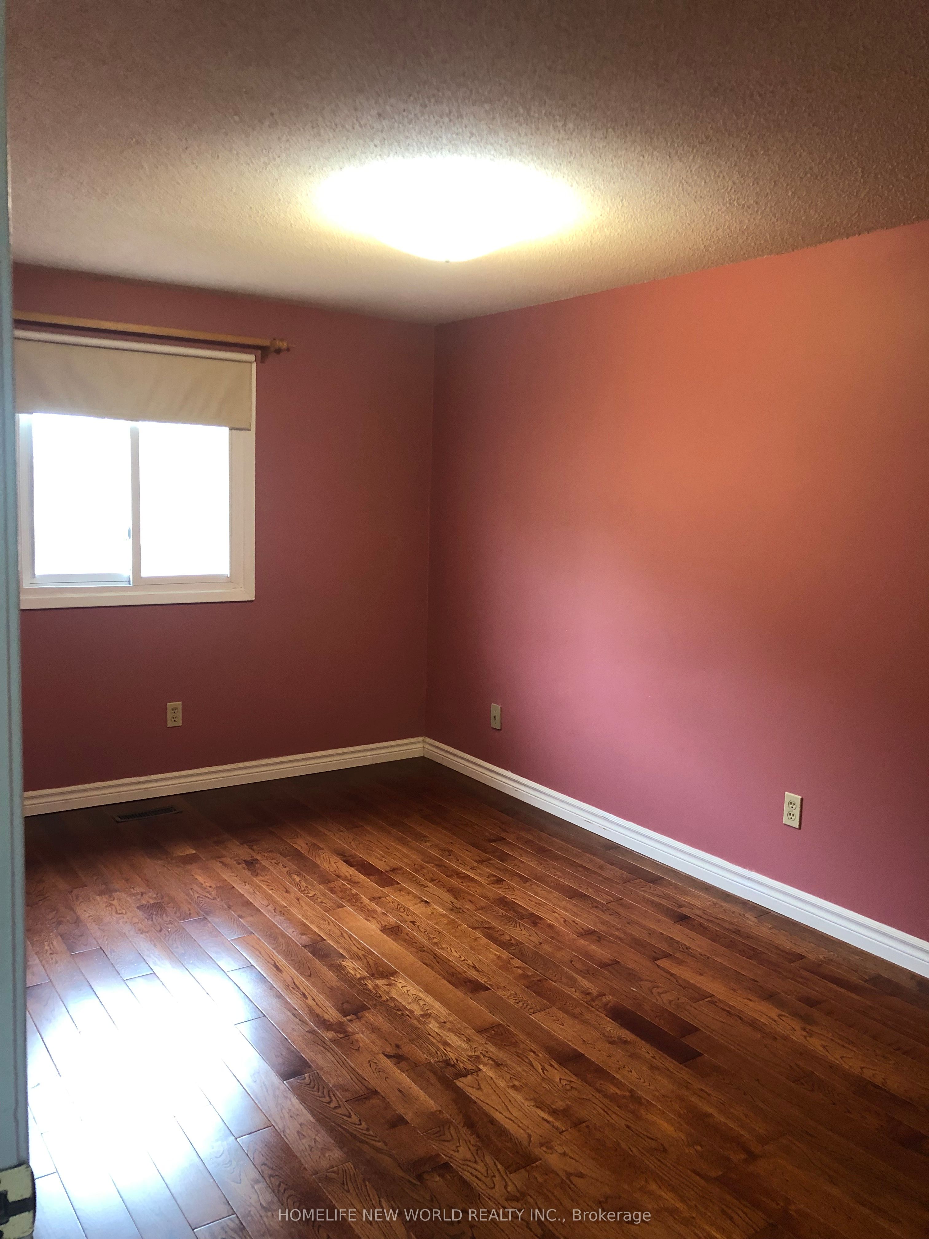 Photo 28 of 12 James Edward Drive, Markham, Middlefield — HOMEH
