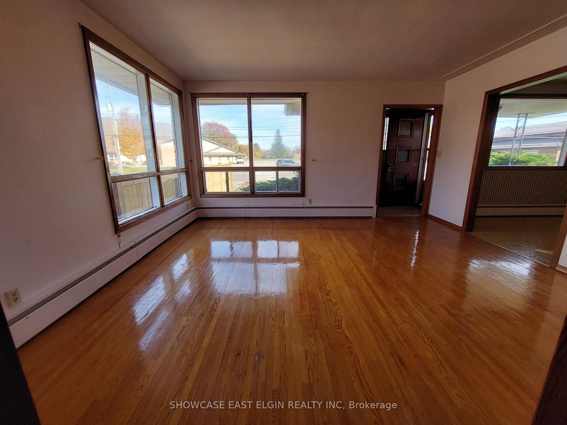 Photo 3 of 80 Caverly Road, Aylmer — HOMEH