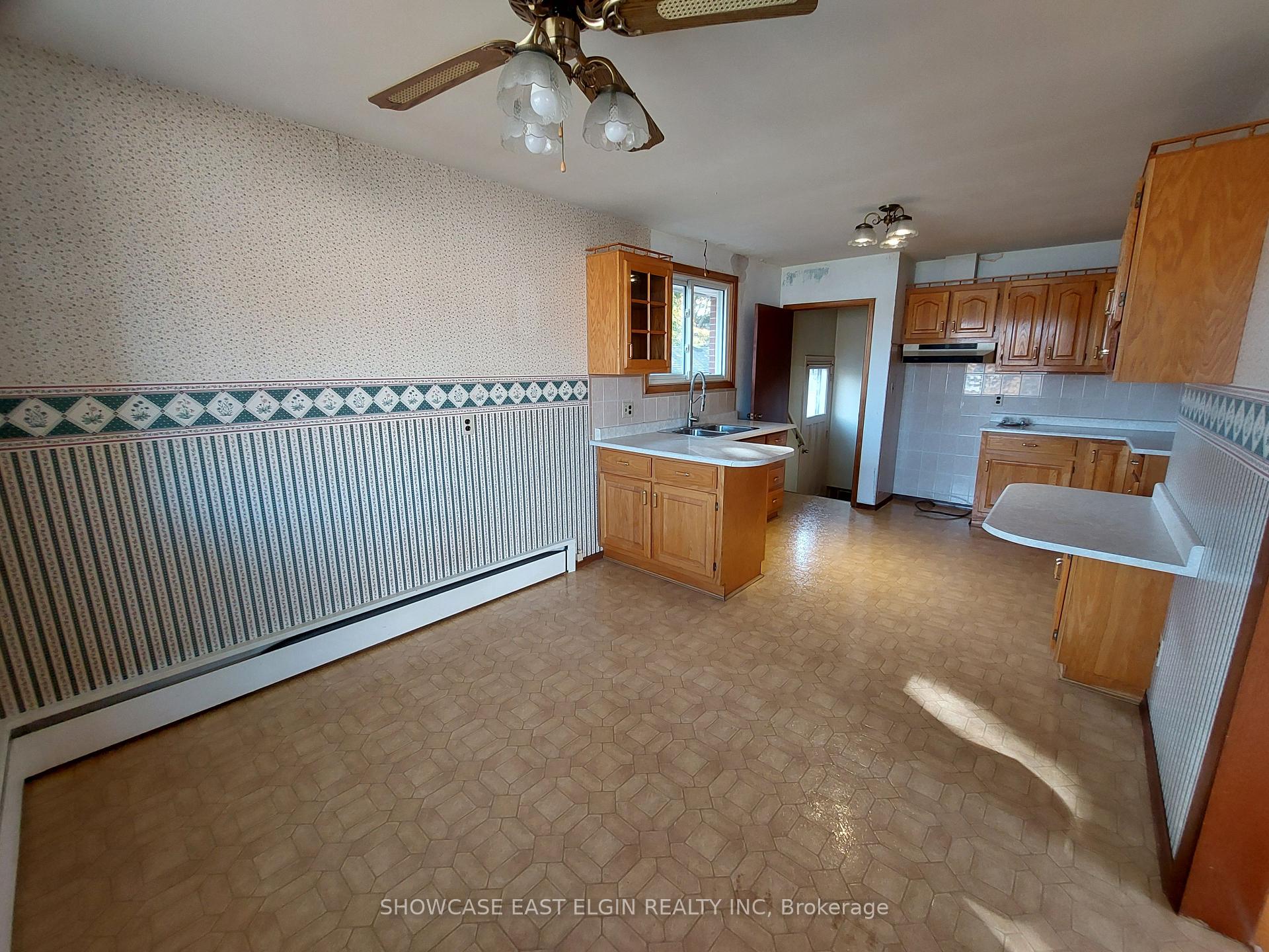 Photo 4 of 80 Caverly Road, Aylmer — HOMEH