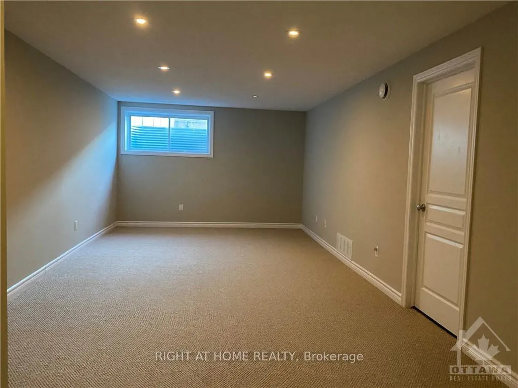 Photo 17 of 961 Cobble Hill Drive, Ottawa, Barrhaven - Cedargrove/Fraserdale — HOMEH