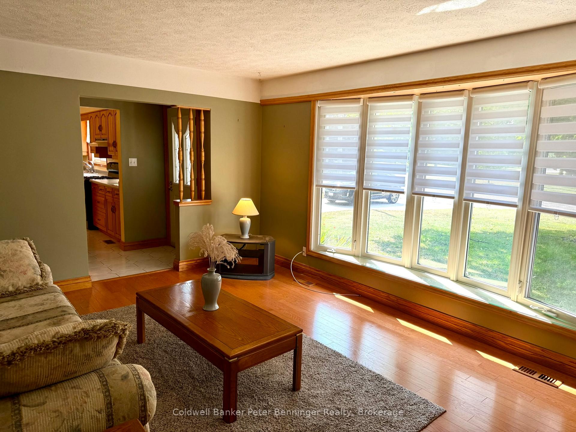 Photo 4 of 12 Mullen Drive, Brockton — HOMEH