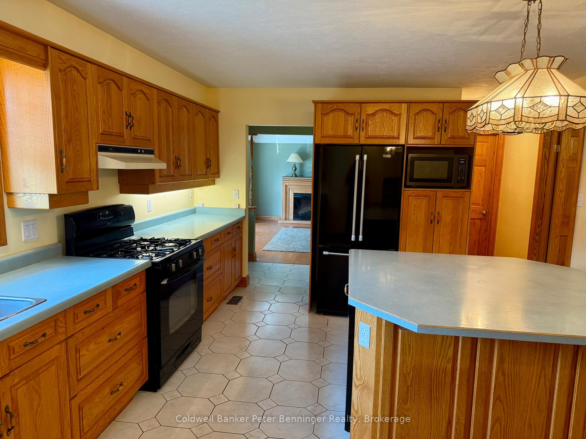 Photo 10 of 12 Mullen Drive, Brockton — HOMEH