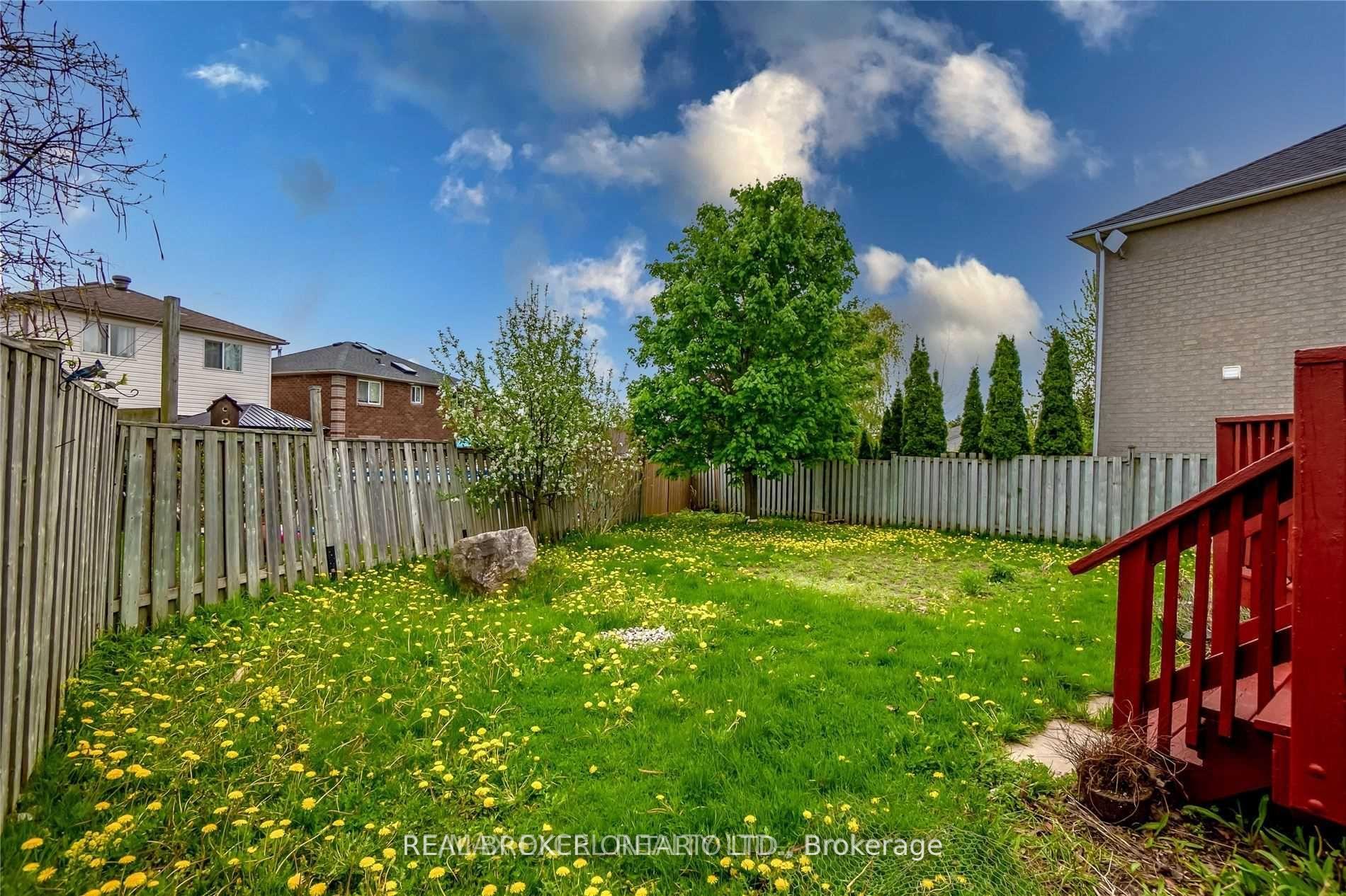 Photo 28 of 25 Golds Crescent, Barrie, Holly — HOMEH