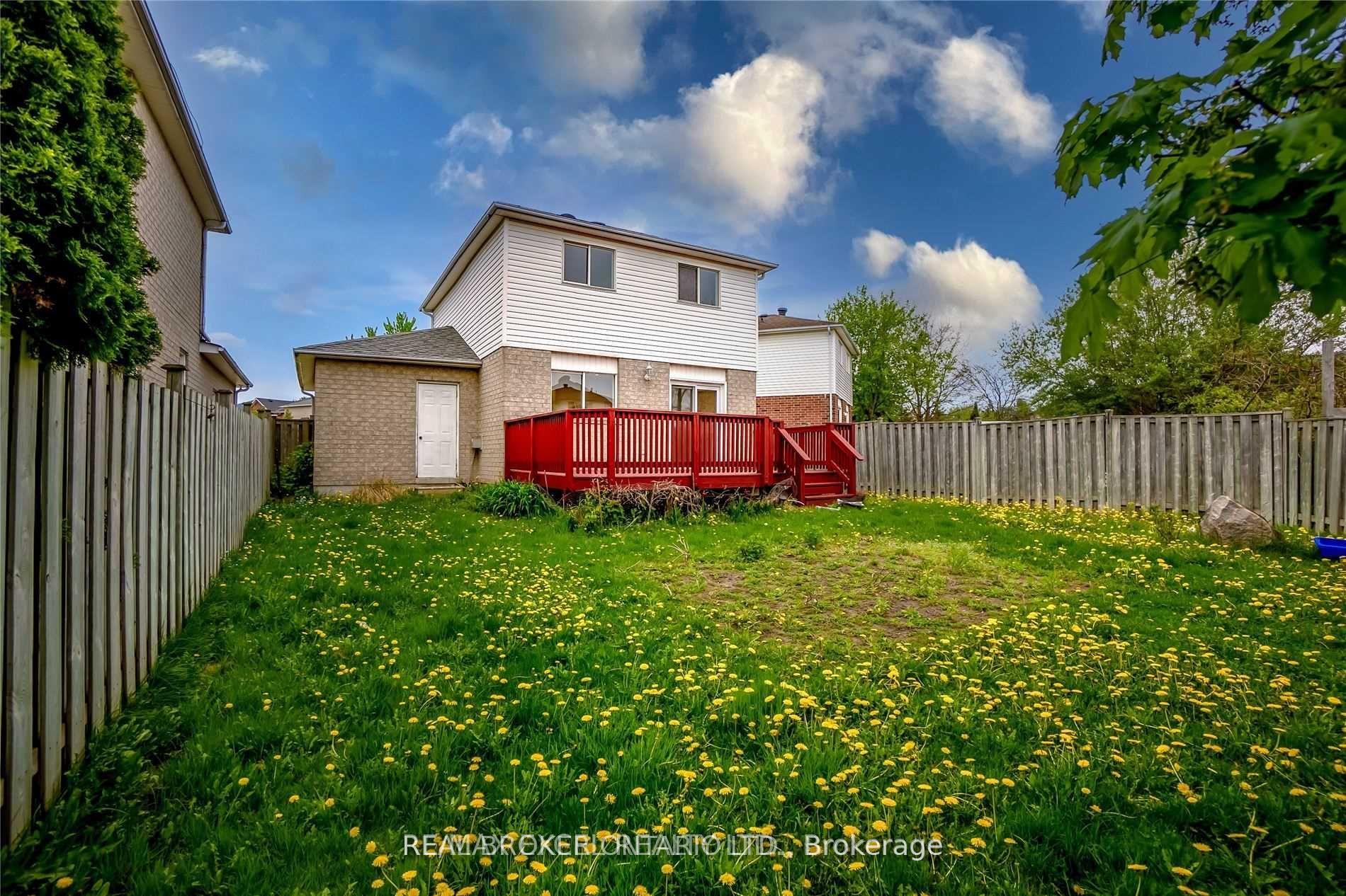 Photo 36 of 25 Golds Crescent, Barrie, Holly — HOMEH