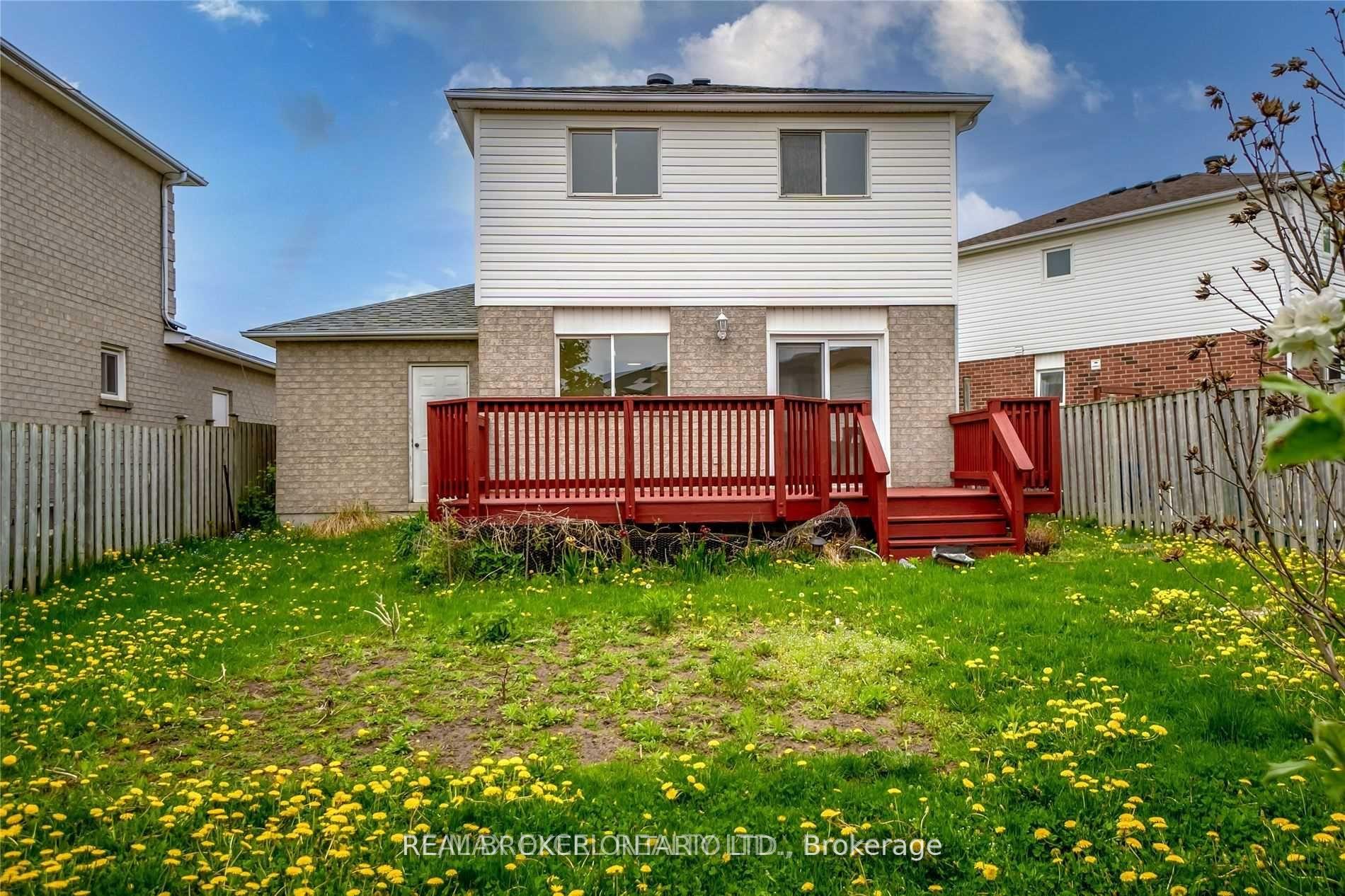 Photo 34 of 25 Golds Crescent, Barrie, Holly — HOMEH
