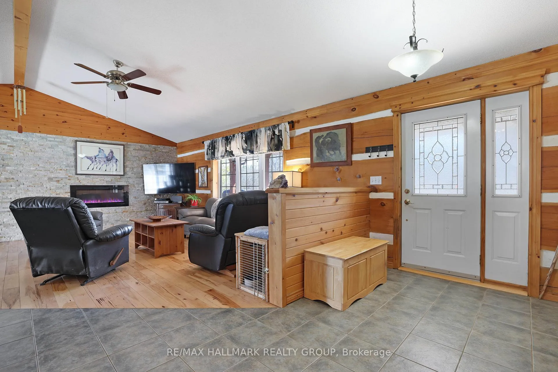Photo 6 of 206 Old Pakenham Road, Ottawa, Fitzroy — HOMEH
