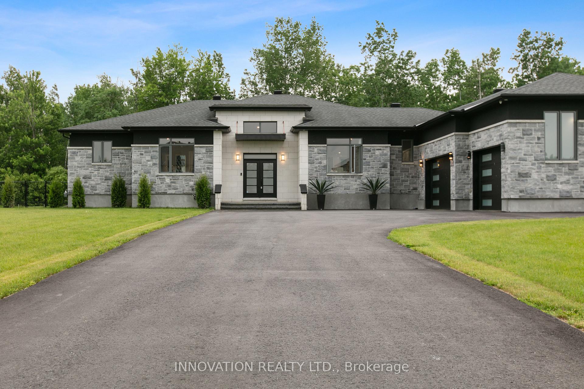 Front of 651 Ballycastle Crescent