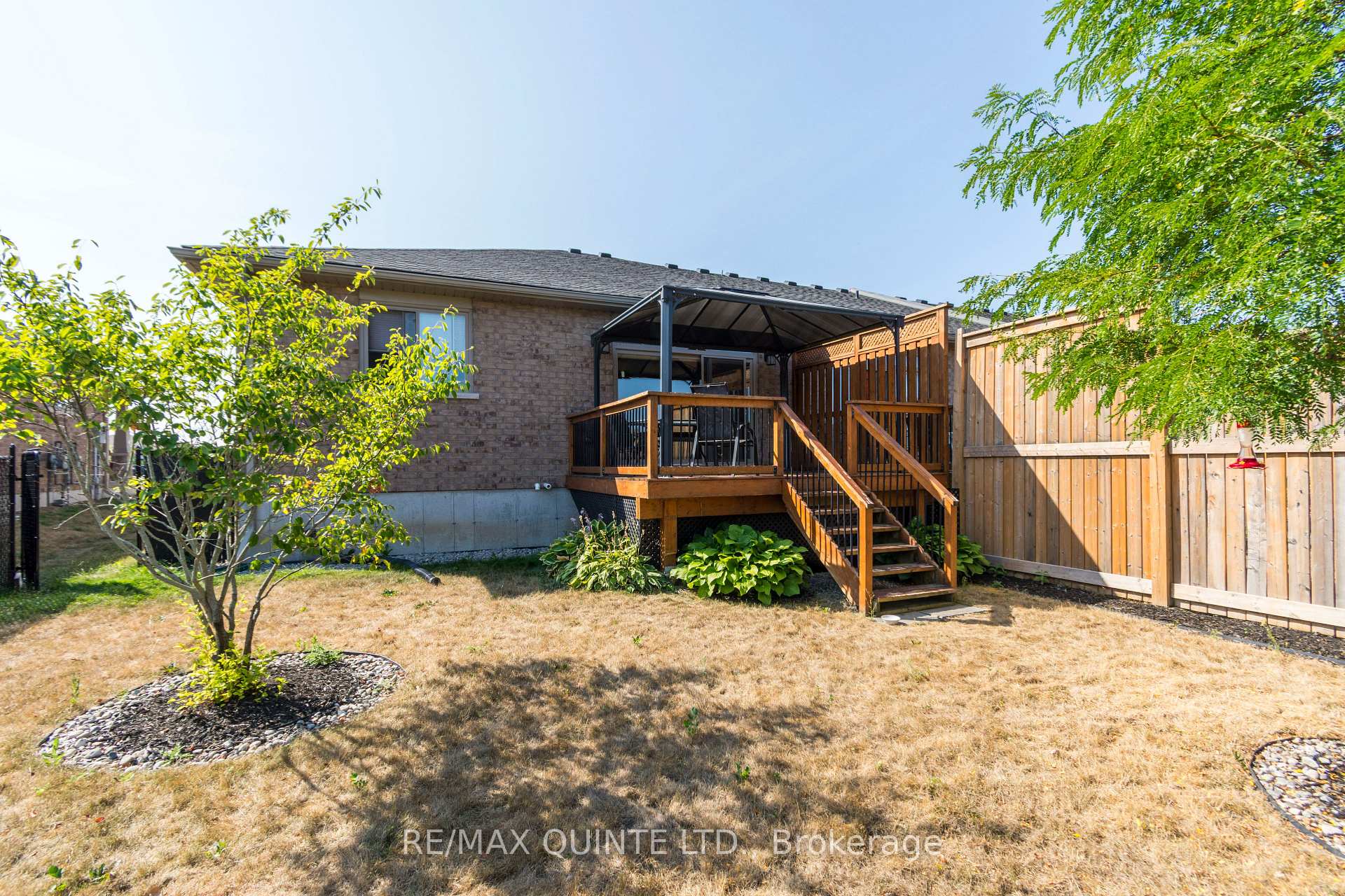 Photo 18 of 98 Spruce Gardens, Belleville, Belleville Ward — HOMEH
