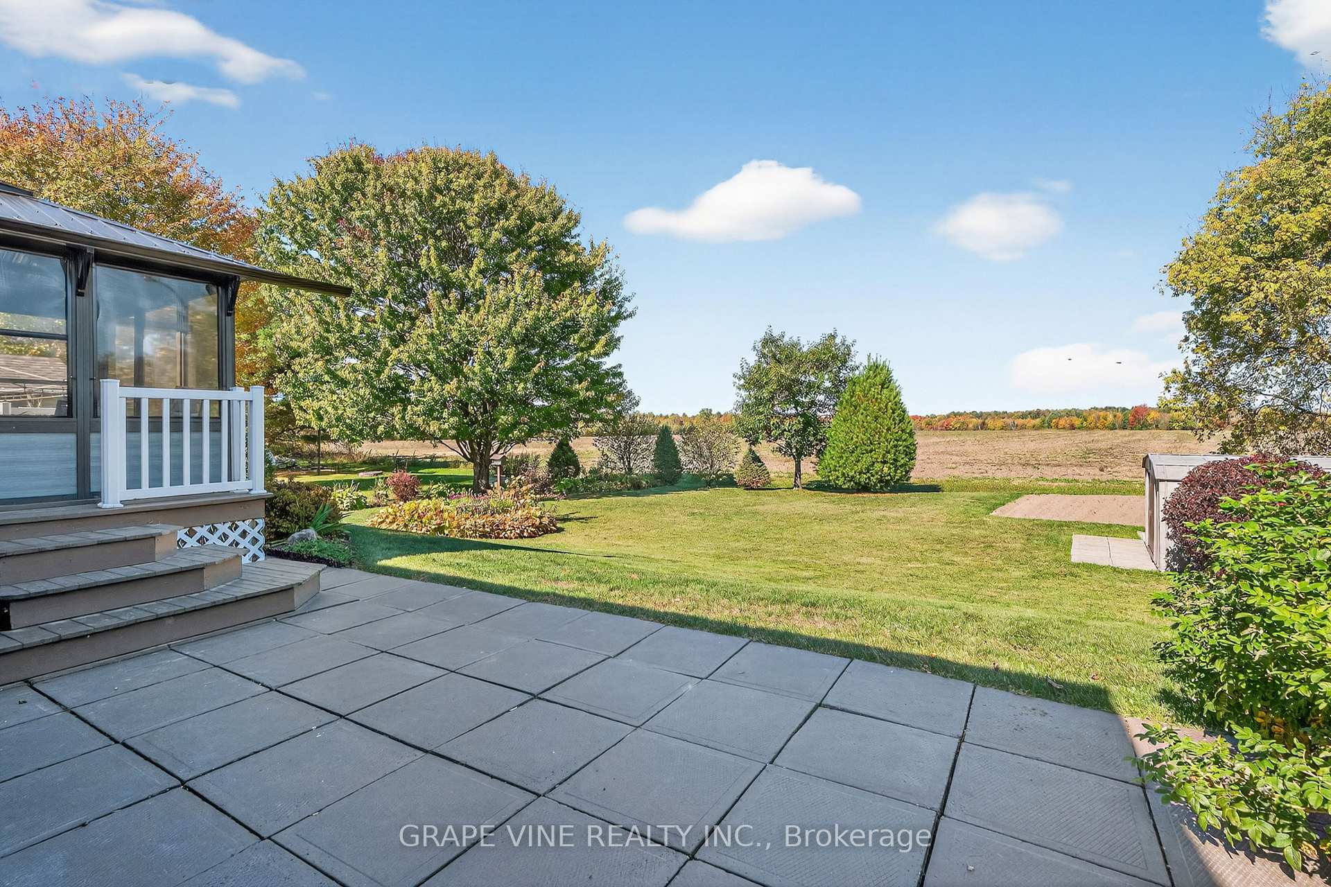 Photo 6 of 5041 Thunder Road, Ottawa, Carlsbad Springs — HOMEH