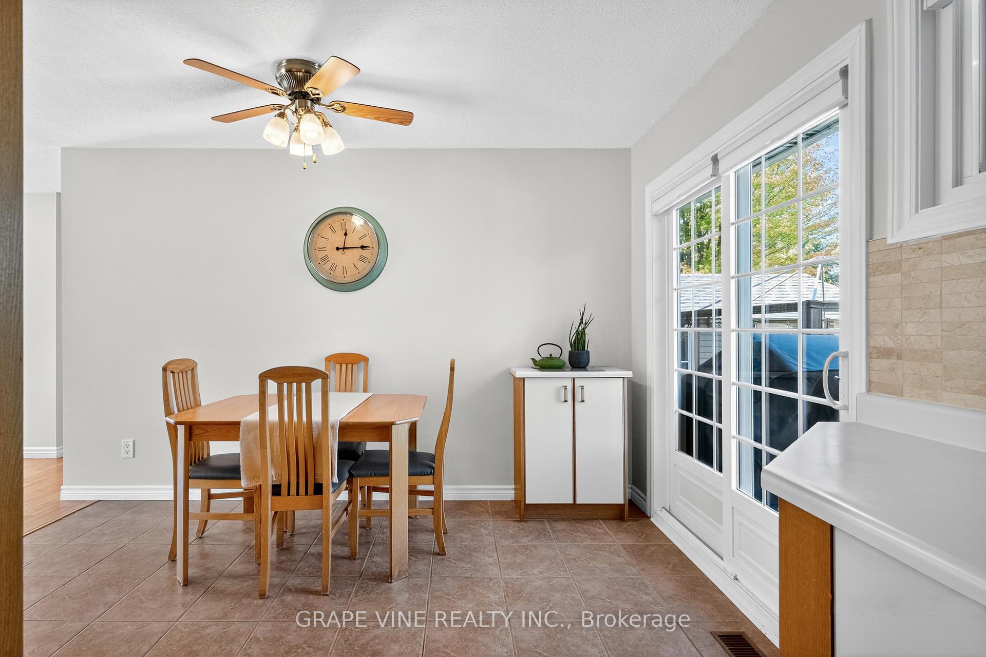 Photo 14 of 5041 Thunder Road, Ottawa, Carlsbad Springs — HOMEH