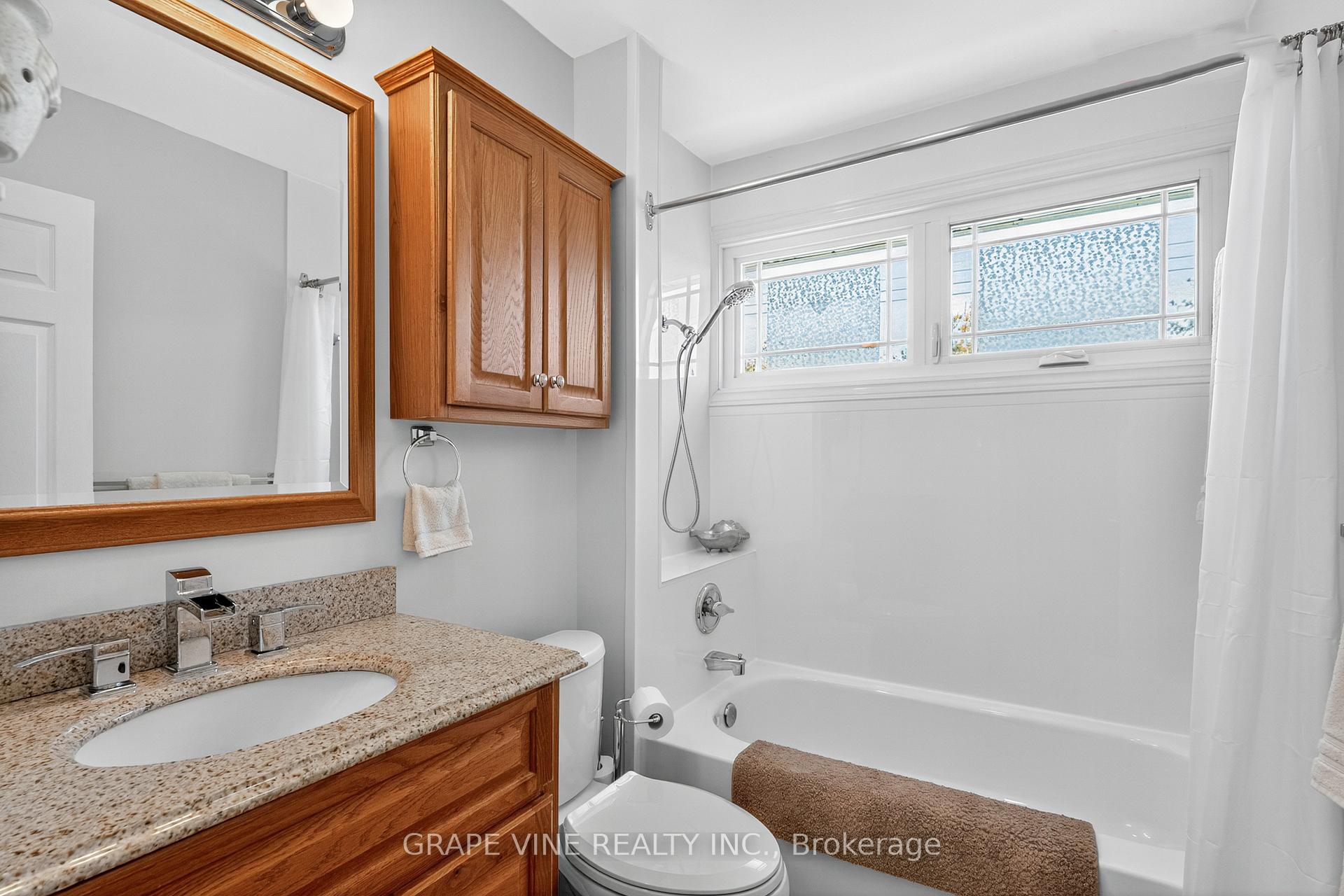 Photo 20 of 5041 Thunder Road, Ottawa, Carlsbad Springs — HOMEH