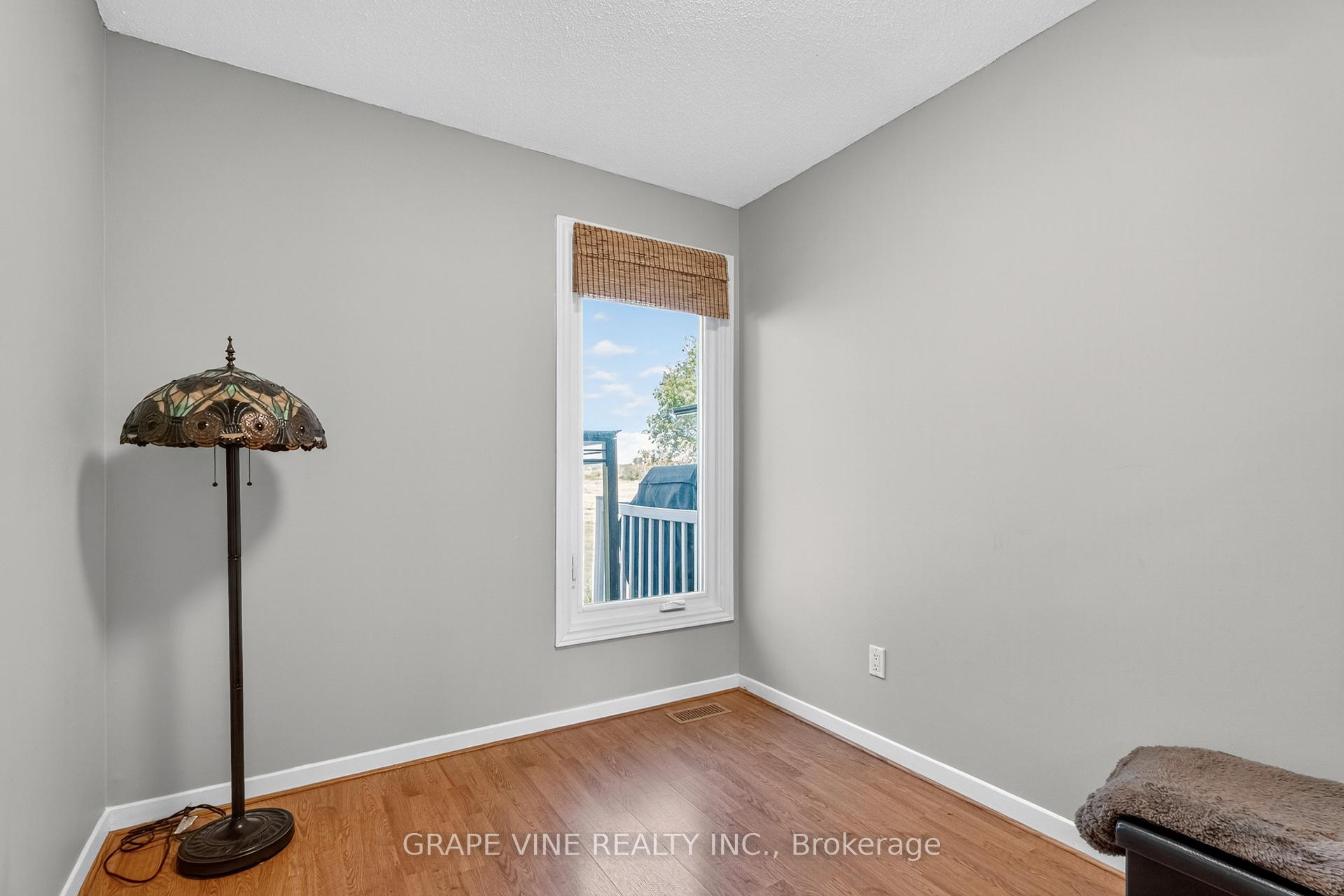 Photo 21 of 5041 Thunder Road, Ottawa, Carlsbad Springs — HOMEH