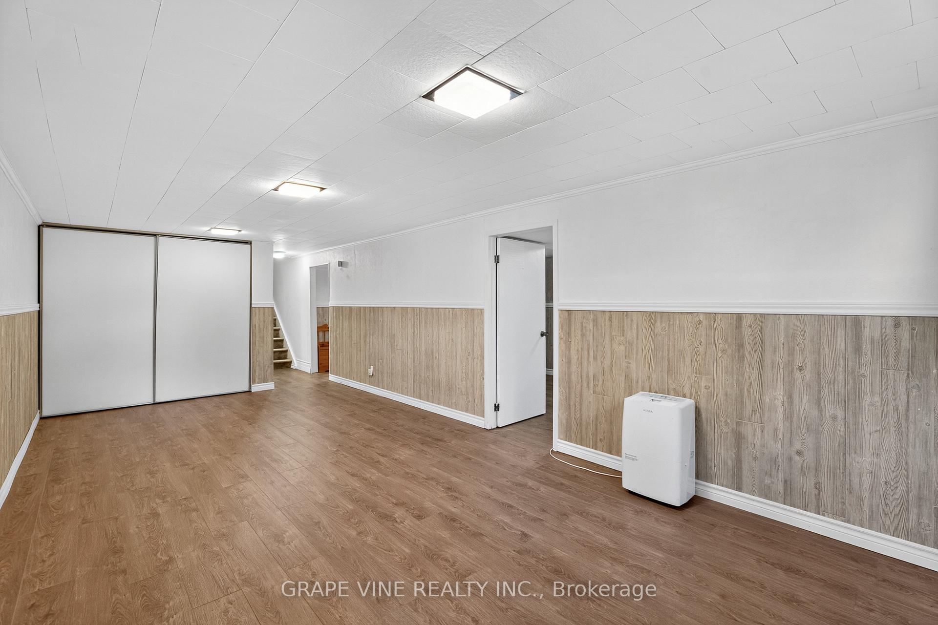 Photo 24 of 5041 Thunder Road, Ottawa, Carlsbad Springs — HOMEH