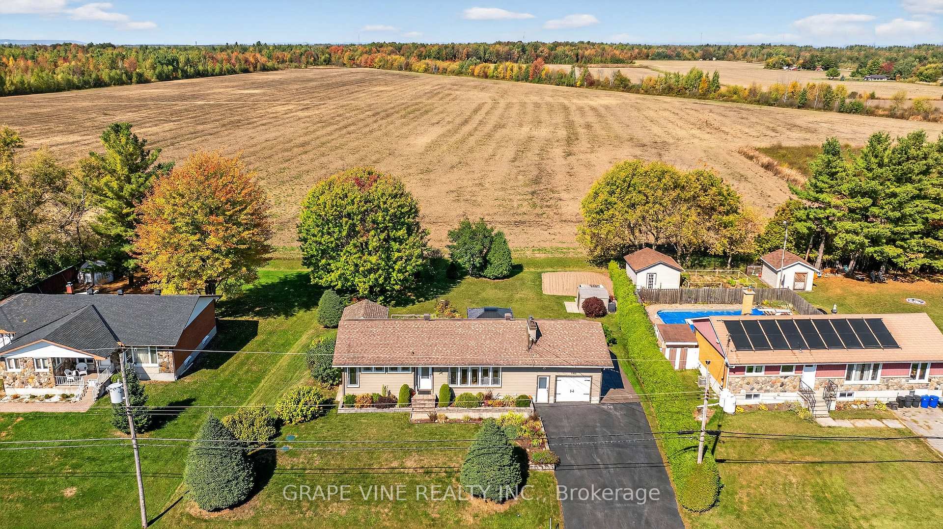 Photo 36 of 5041 Thunder Road, Ottawa, Carlsbad Springs — HOMEH