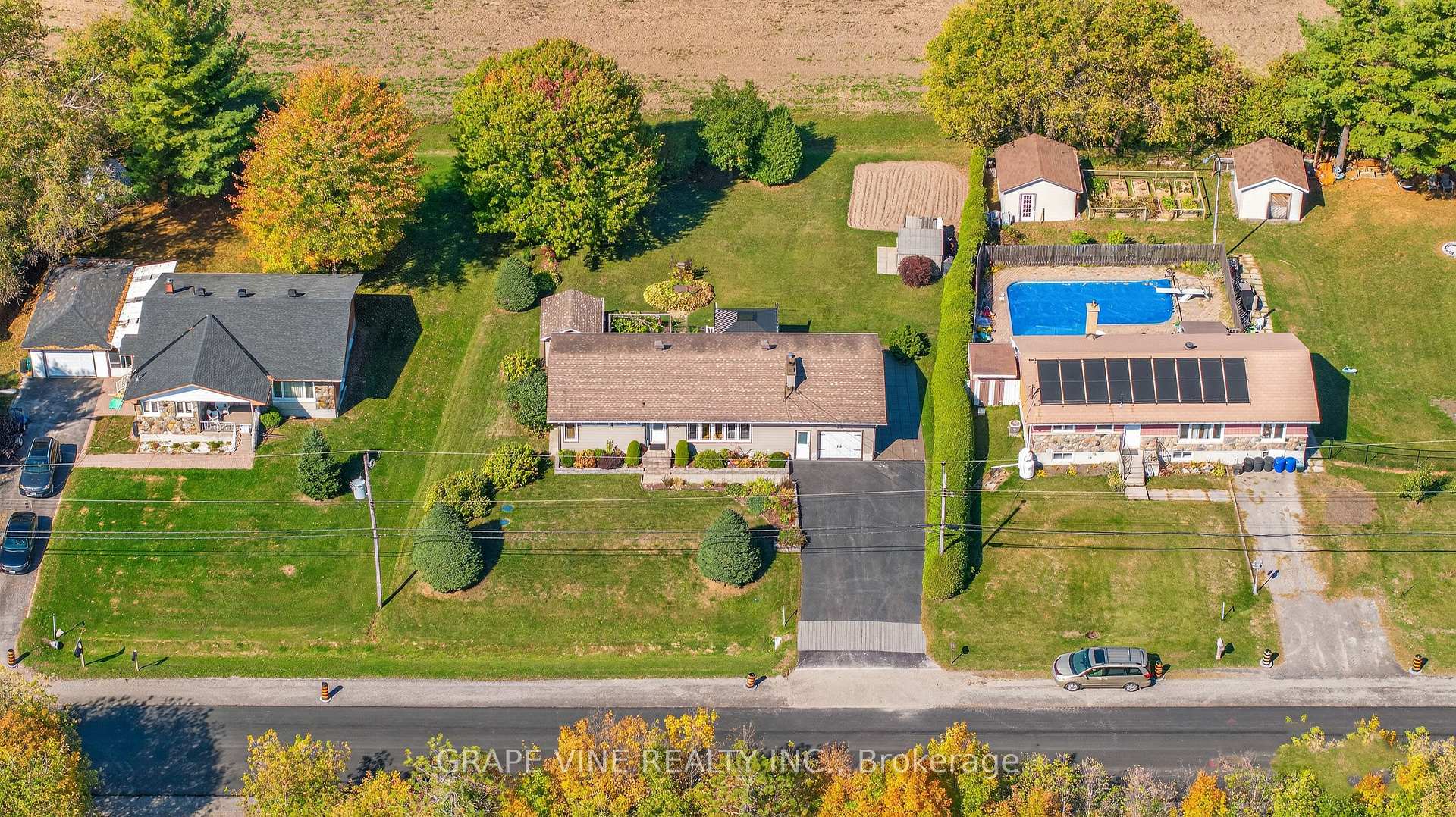 Photo 38 of 5041 Thunder Road, Ottawa, Carlsbad Springs — HOMEH