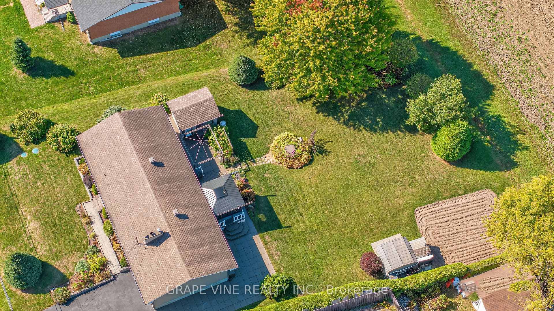 Photo 42 of 5041 Thunder Road, Ottawa, Carlsbad Springs — HOMEH
