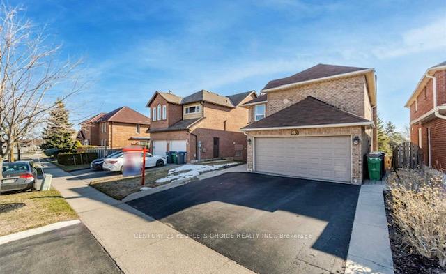 Front of 15 Lord Simcoe Drive