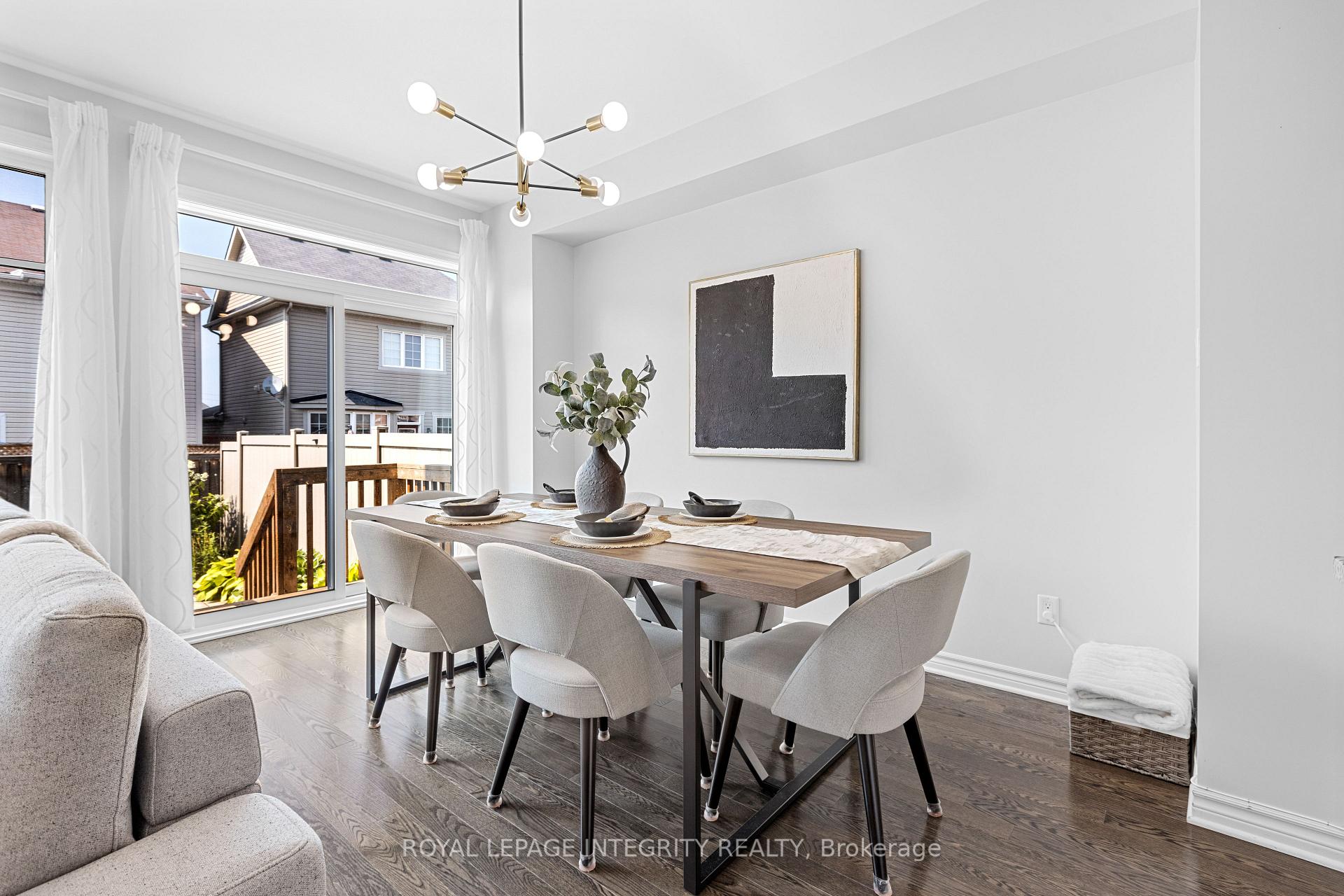 Photo 7 of 219 Brambling Way, Ottawa, Barrhaven - Half Moon Bay — HOMEH