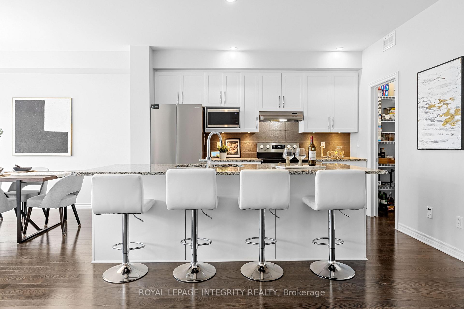 Photo 10 of 219 Brambling Way, Ottawa, Barrhaven - Half Moon Bay — HOMEH