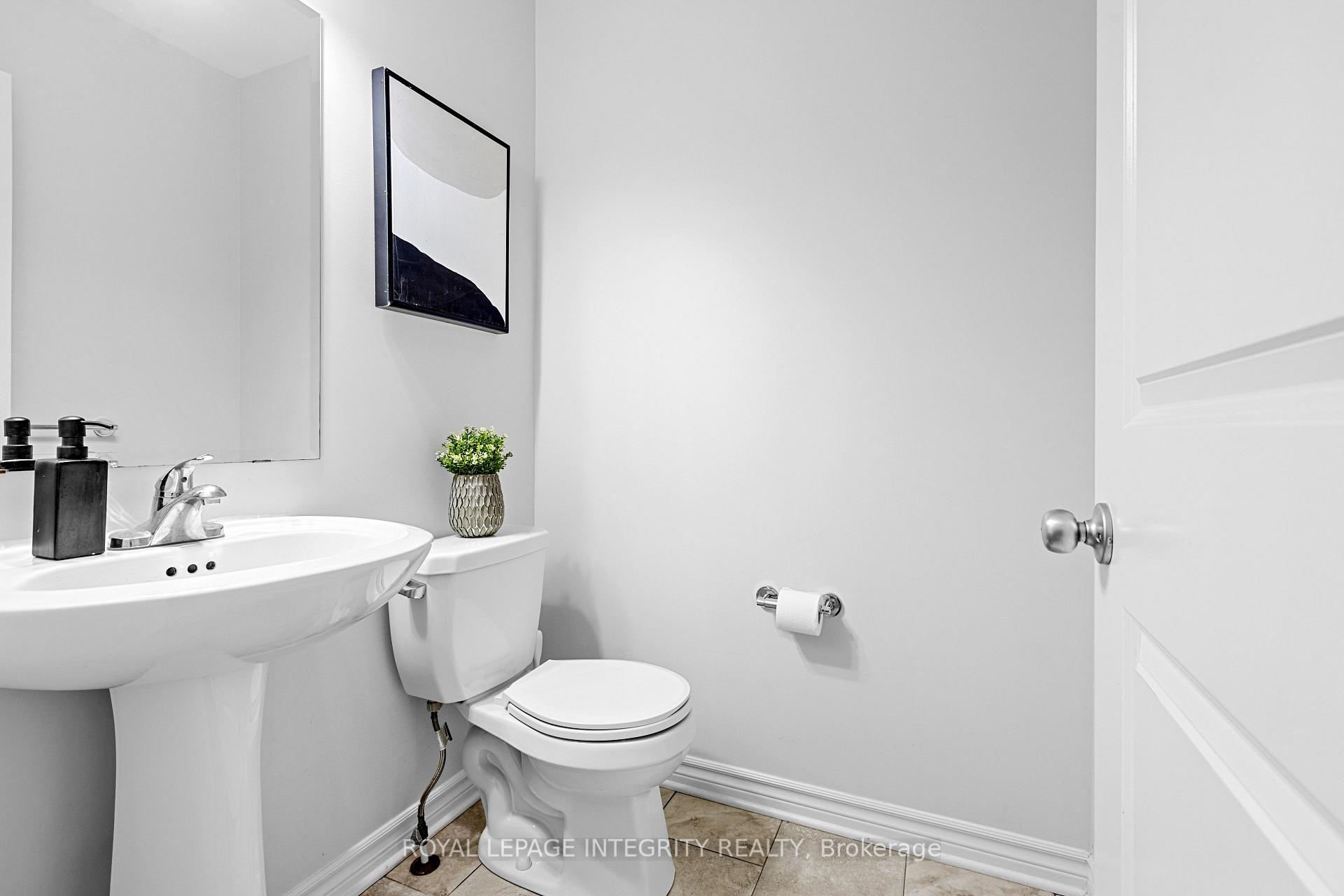 Photo 17 of 219 Brambling Way, Ottawa, Barrhaven - Half Moon Bay — HOMEH