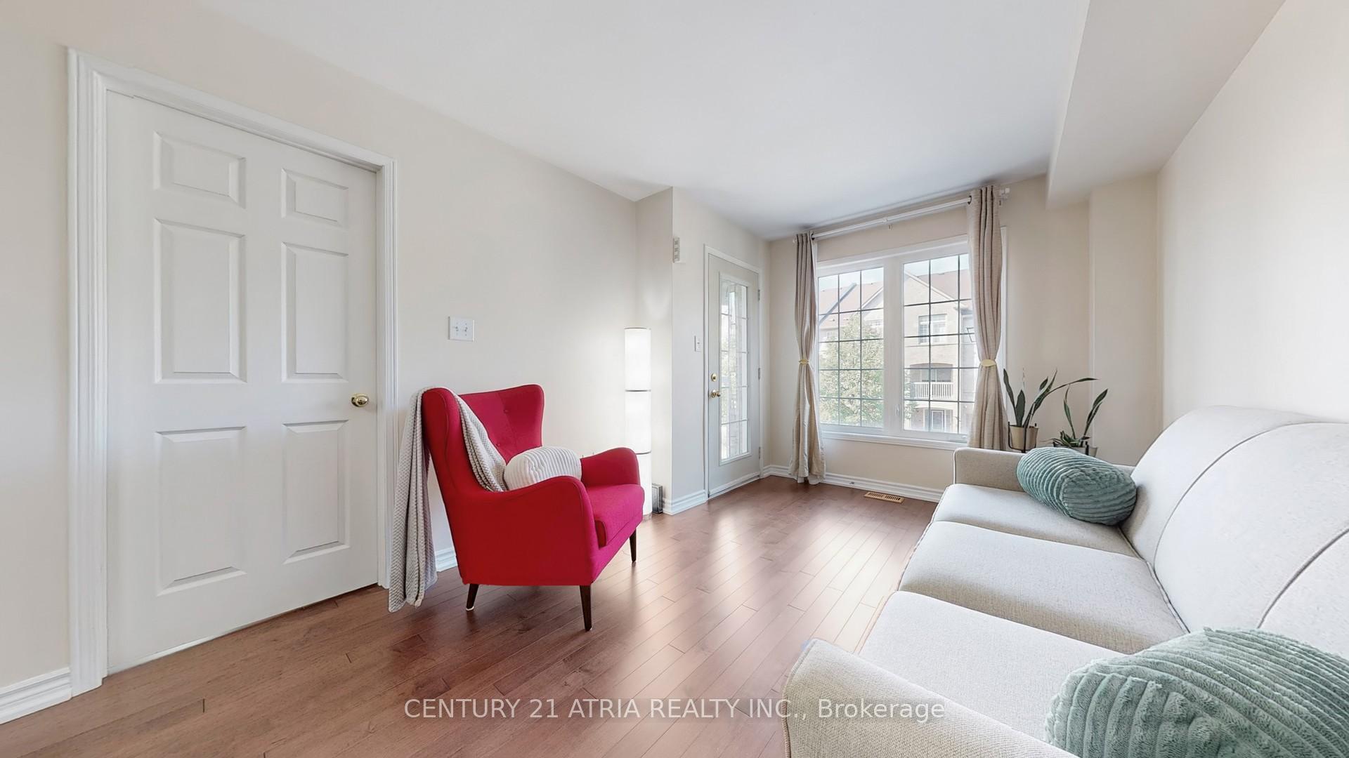 Photo 4 of 11 Clowes Street, Ajax, Central East — HOMEH