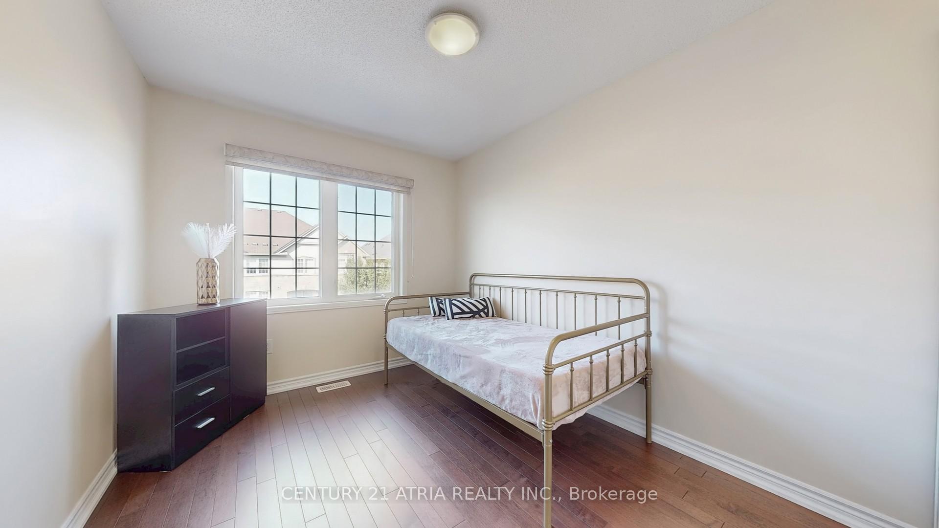 Photo 18 of 11 Clowes Street, Ajax, Central East — HOMEH