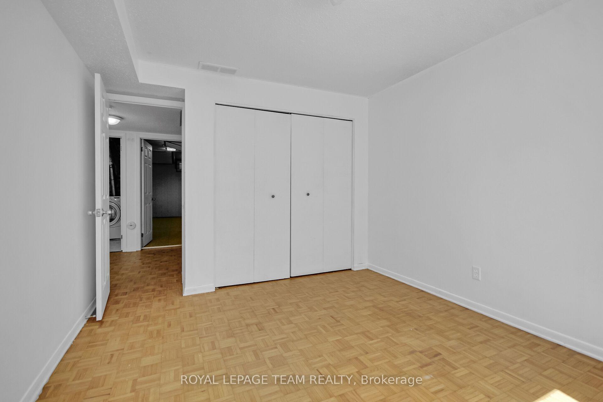Photo 10 of 52 Bowhill Avenue, Ottawa, Borden Farm/Stewart Farm/Carleton Heights/Parkwood Hills — HOMEH