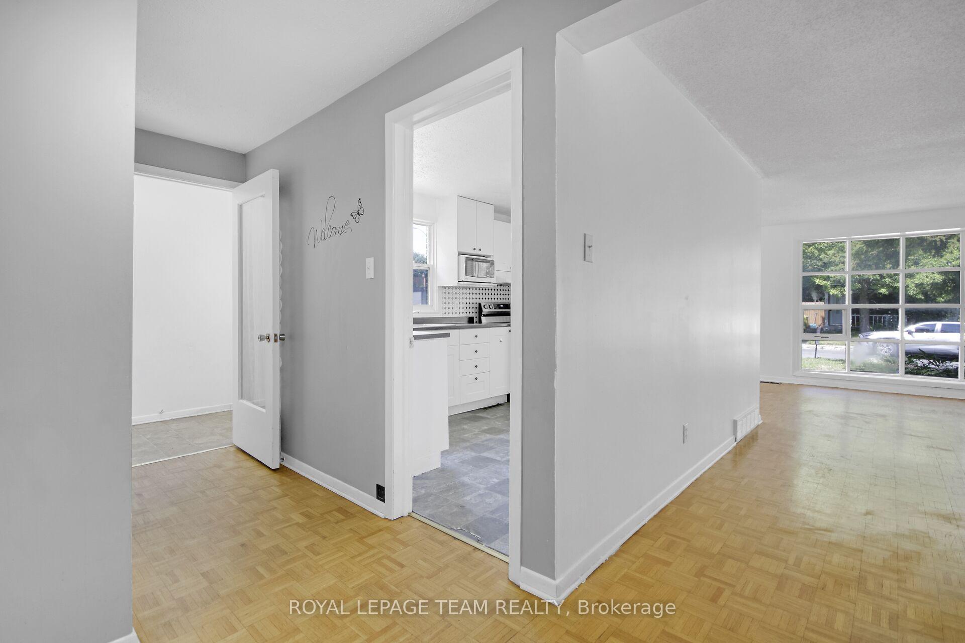 Photo 20 of 52 Bowhill Avenue, Ottawa, Borden Farm/Stewart Farm/Carleton Heights/Parkwood Hills — HOMEH