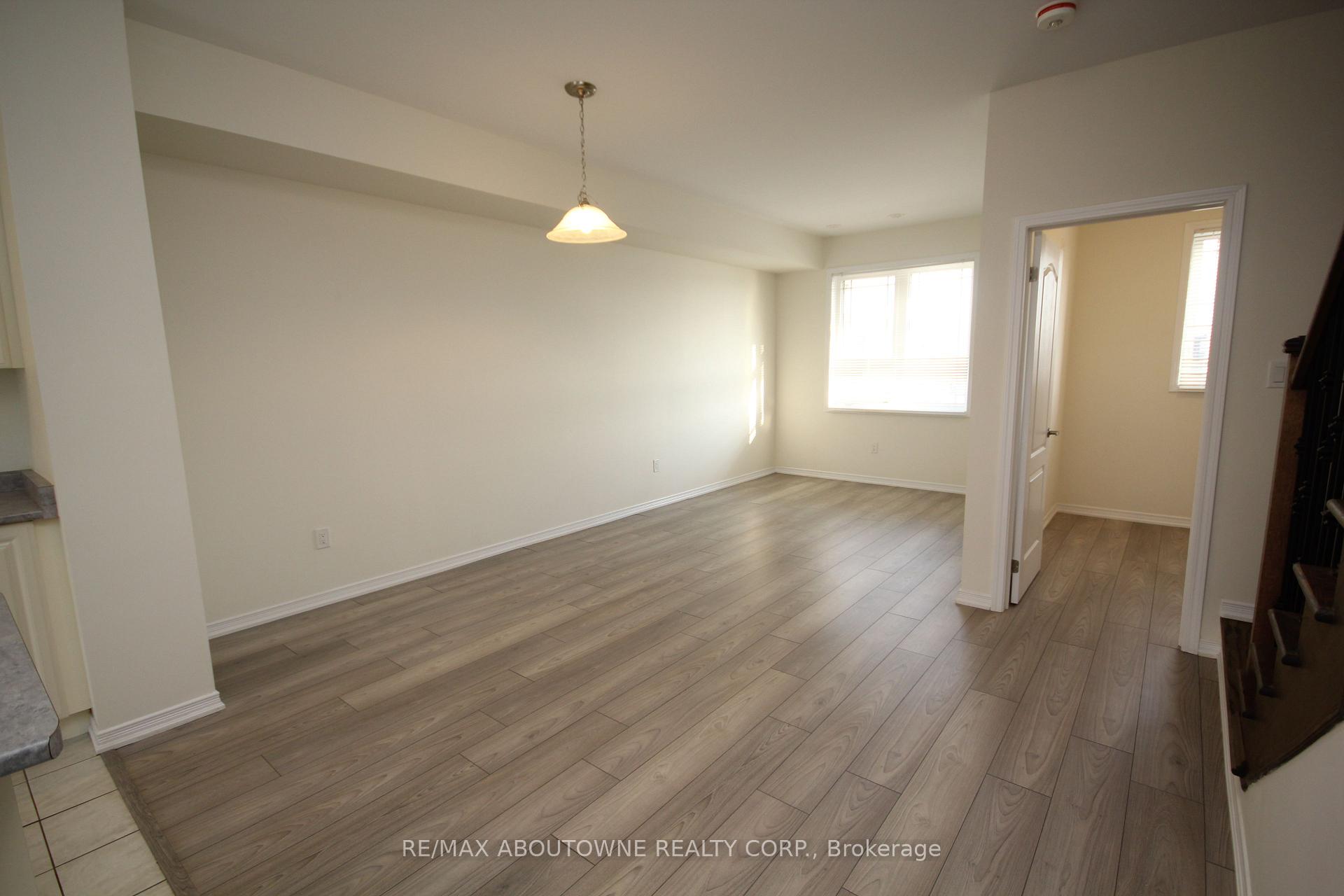 Photo 2 of 243 Gillespie Drive, Brant, Brantford Twp — HOMEH