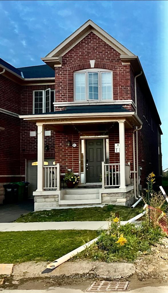 Front of 25 Sail Road