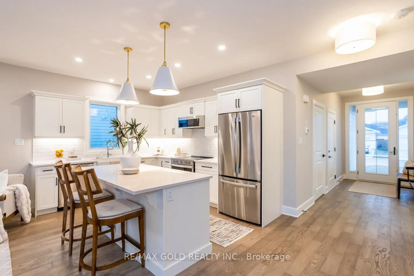 Photo 8 of 413 Breakwater Boulevard, Central Elgin, Port Stanley — HOMEH