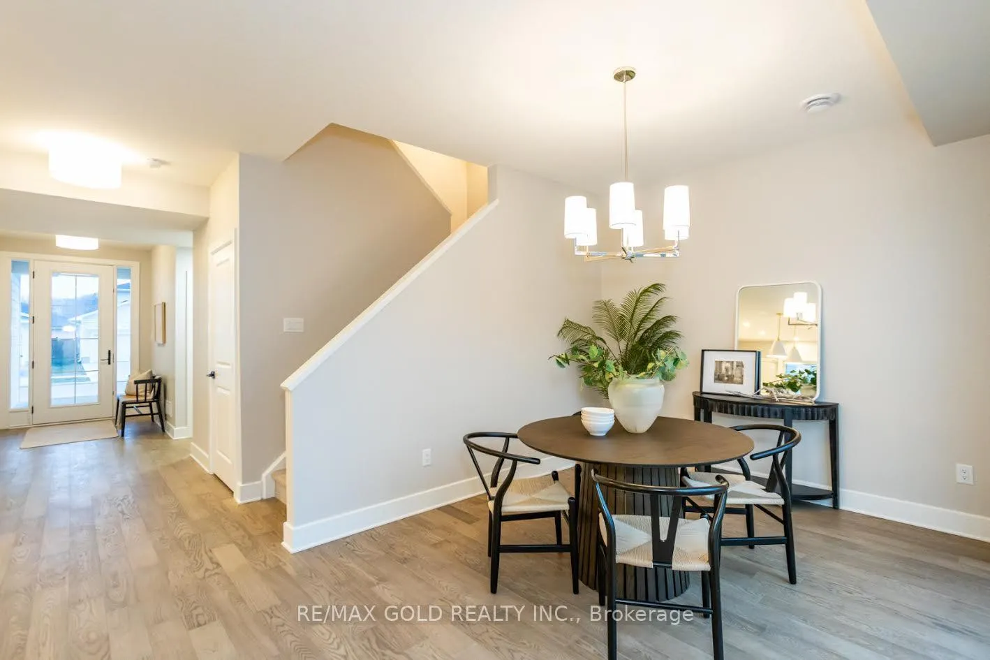 Photo 14 of 413 Breakwater Boulevard, Central Elgin, Port Stanley — HOMEH