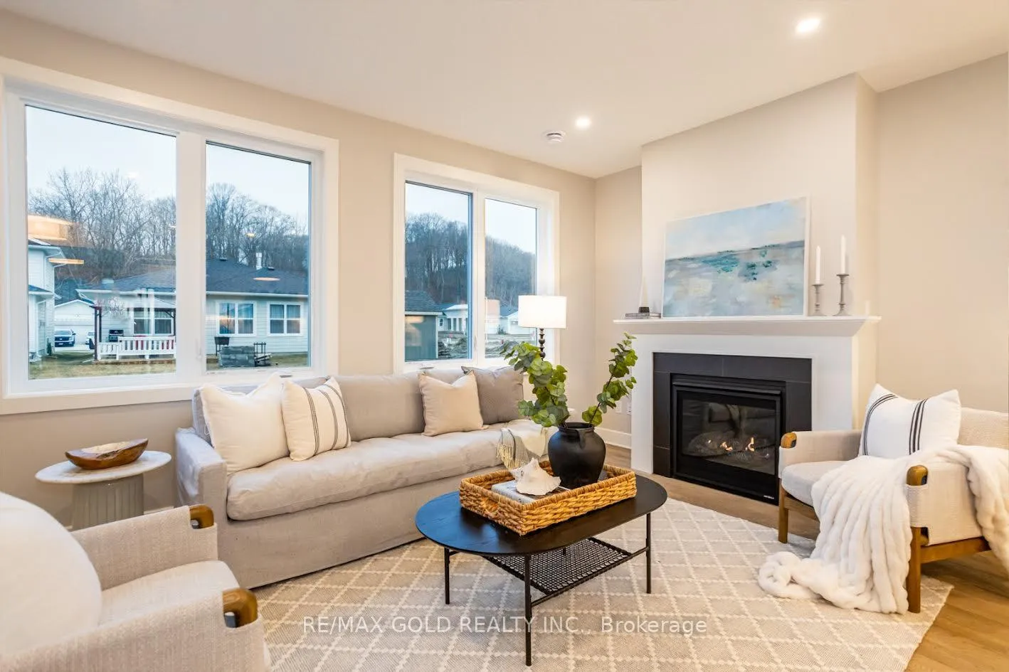 Photo 16 of 413 Breakwater Boulevard, Central Elgin, Port Stanley — HOMEH