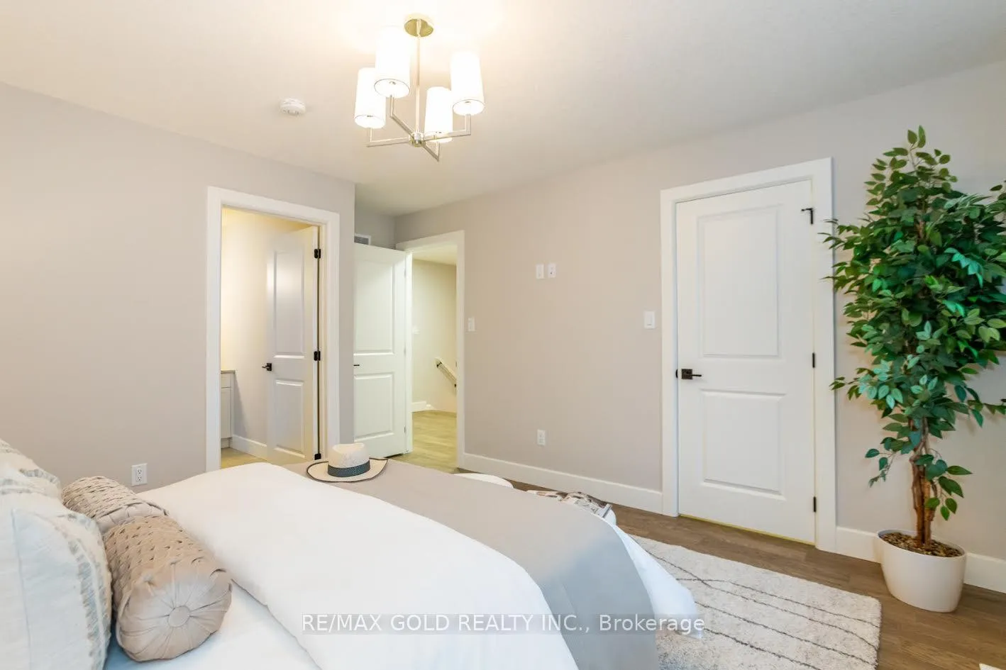 Photo 21 of 413 Breakwater Boulevard, Central Elgin, Port Stanley — HOMEH