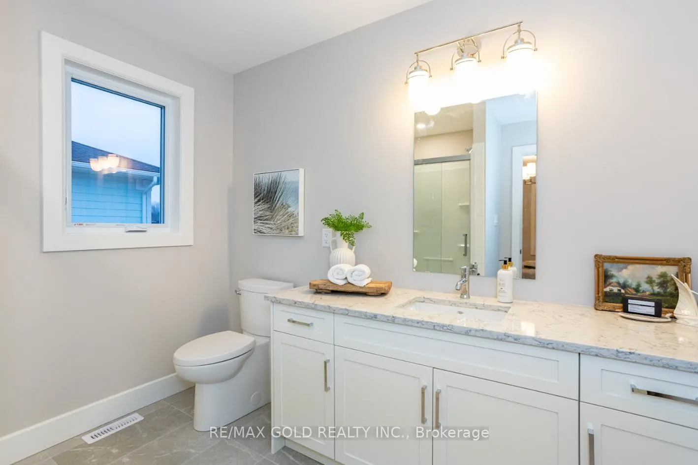 Photo 24 of 413 Breakwater Boulevard, Central Elgin, Port Stanley — HOMEH