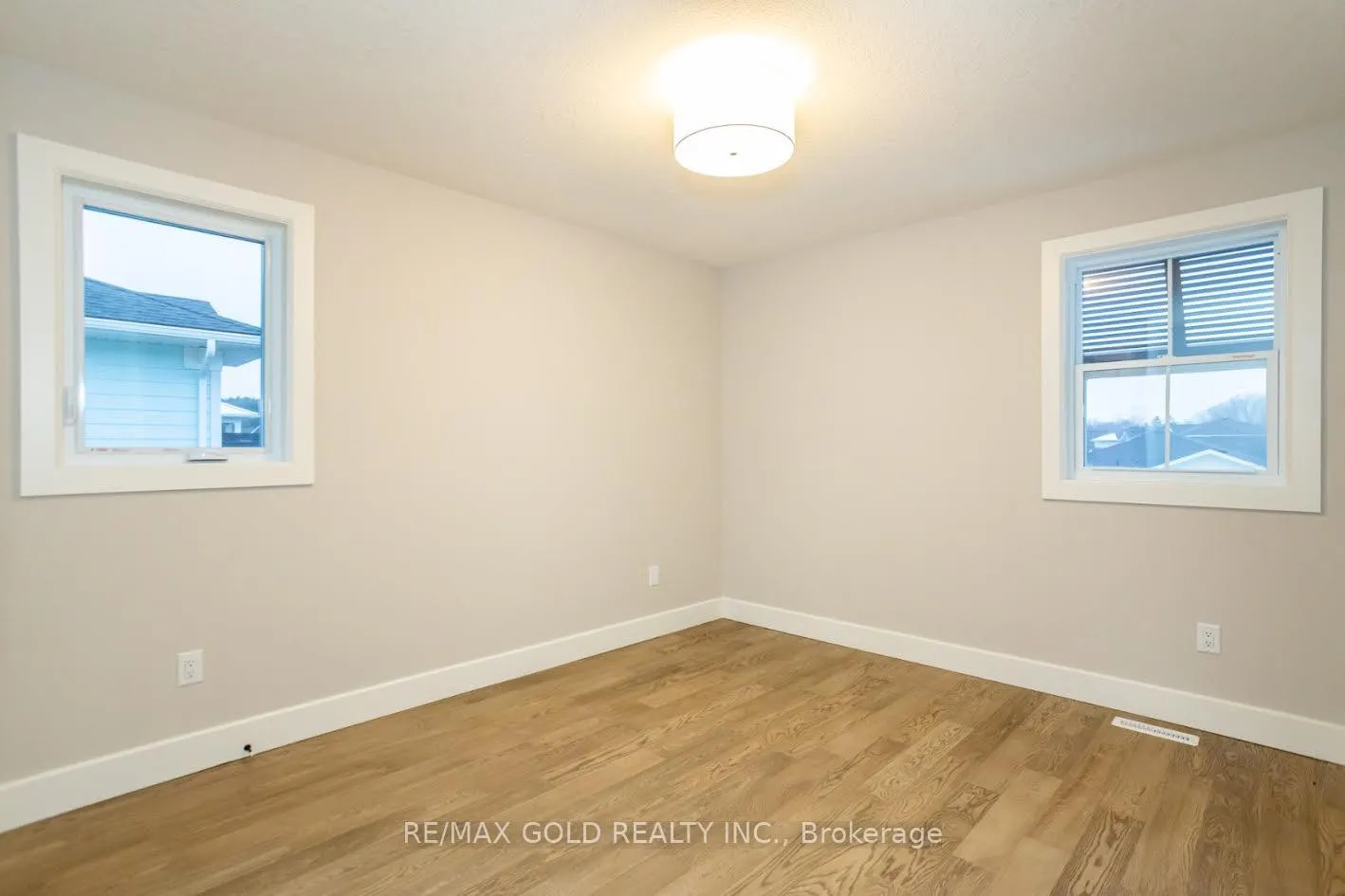Photo 30 of 413 Breakwater Boulevard, Central Elgin, Port Stanley — HOMEH