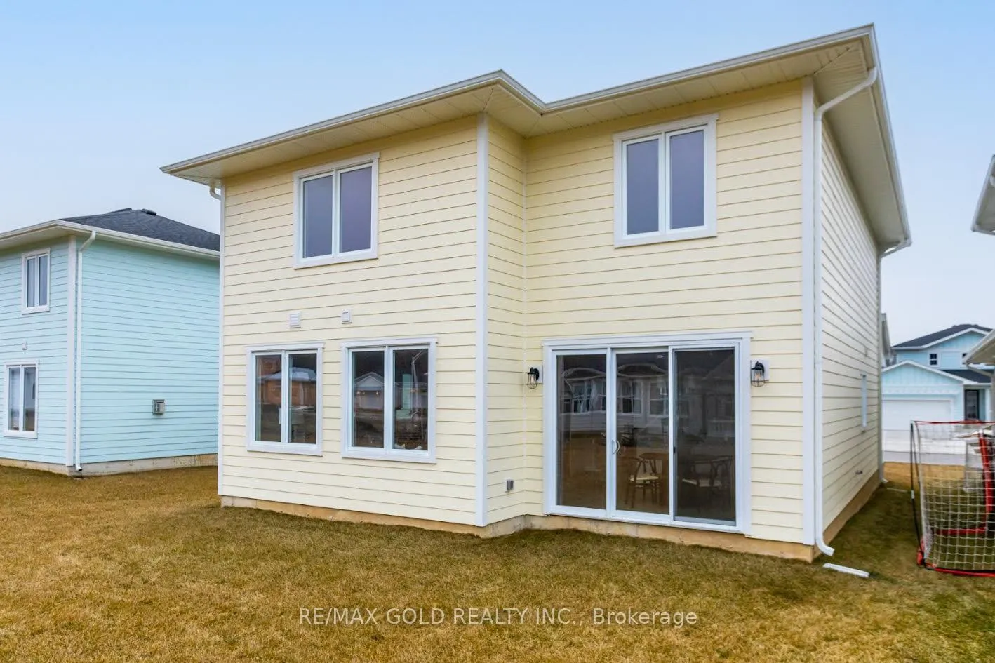 Photo 40 of 413 Breakwater Boulevard, Central Elgin, Port Stanley — HOMEH