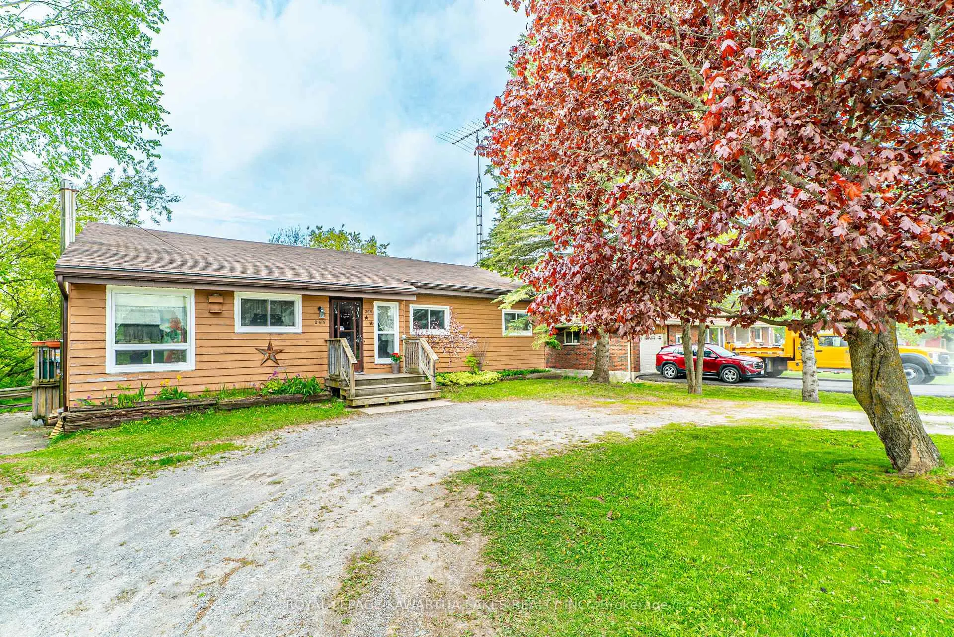 Photo 2 of 265 Cameron Street E, Brock, Cannington — HOMEH