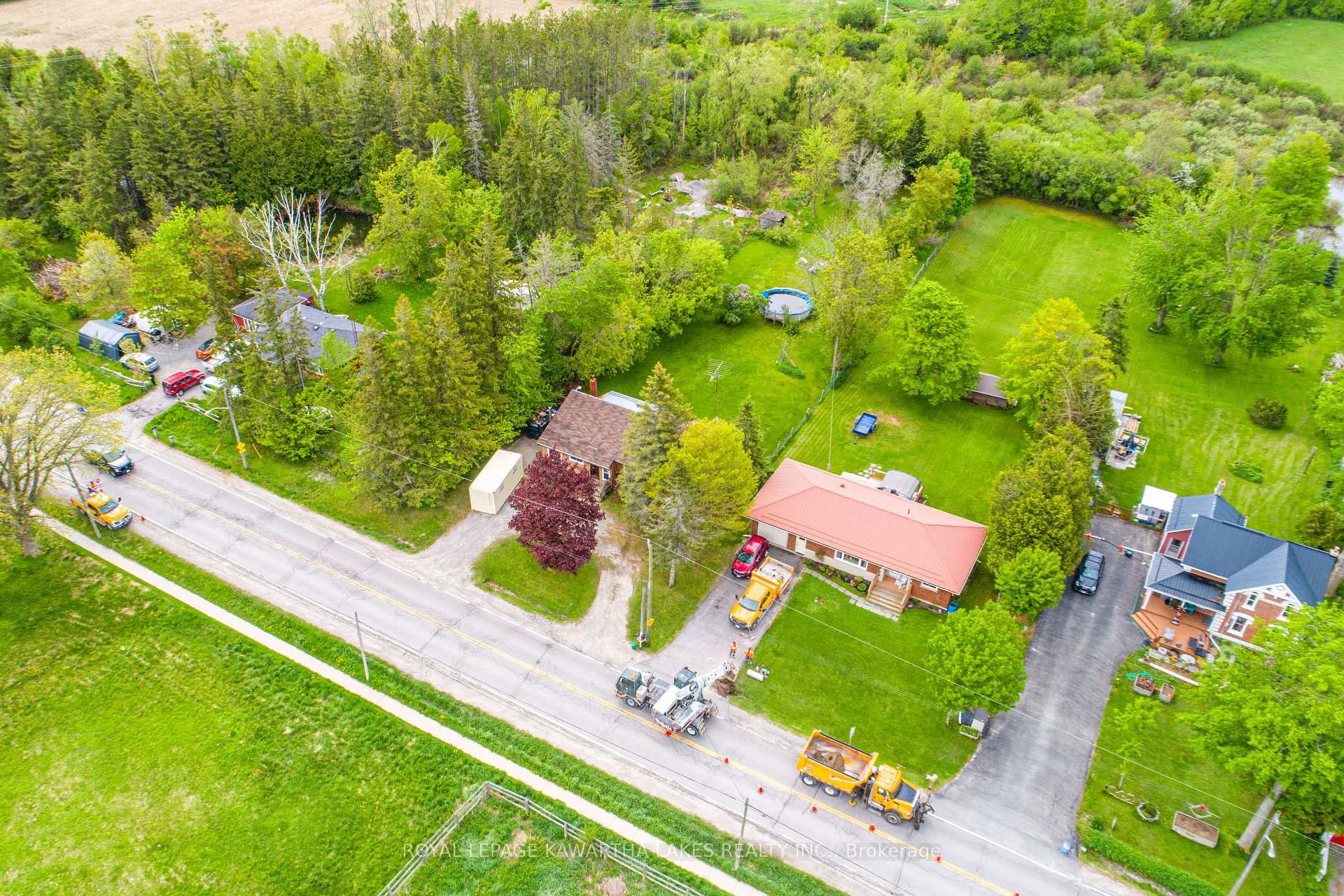 Photo 4 of 265 Cameron Street E, Brock, Cannington — HOMEH