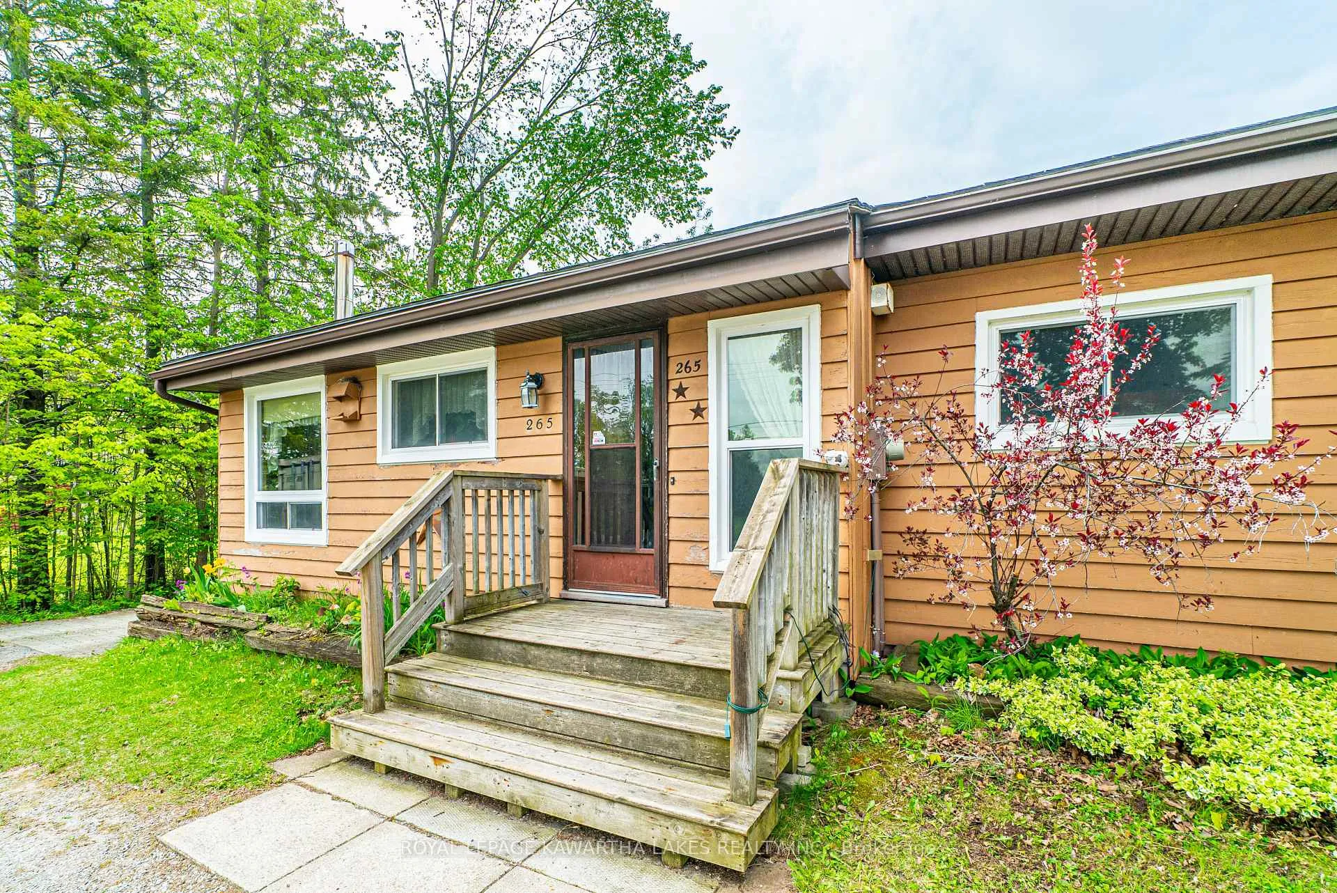 Photo 7 of 265 Cameron Street E, Brock, Cannington — HOMEH