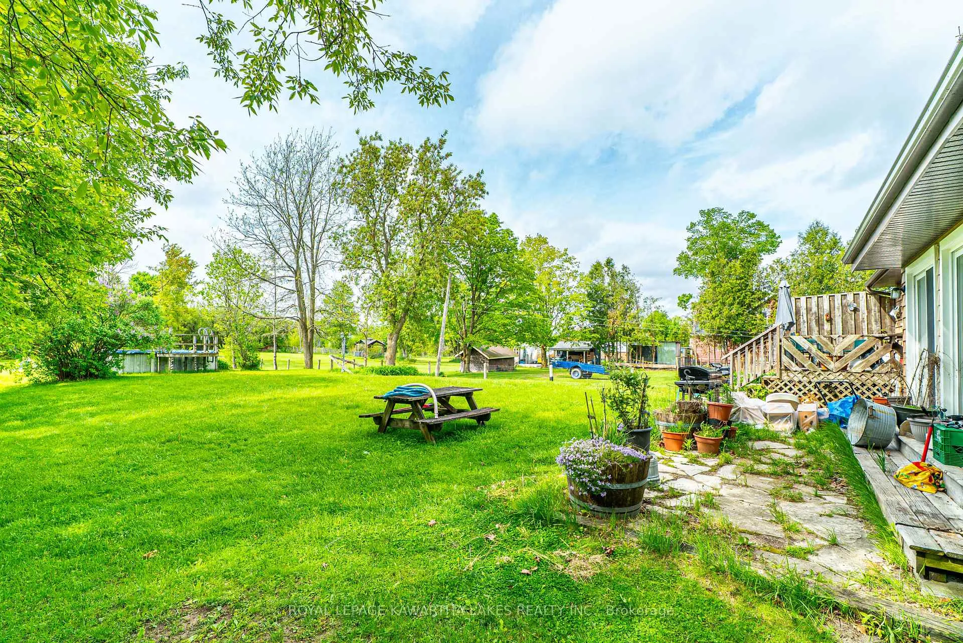 Photo 24 of 265 Cameron Street E, Brock, Cannington — HOMEH