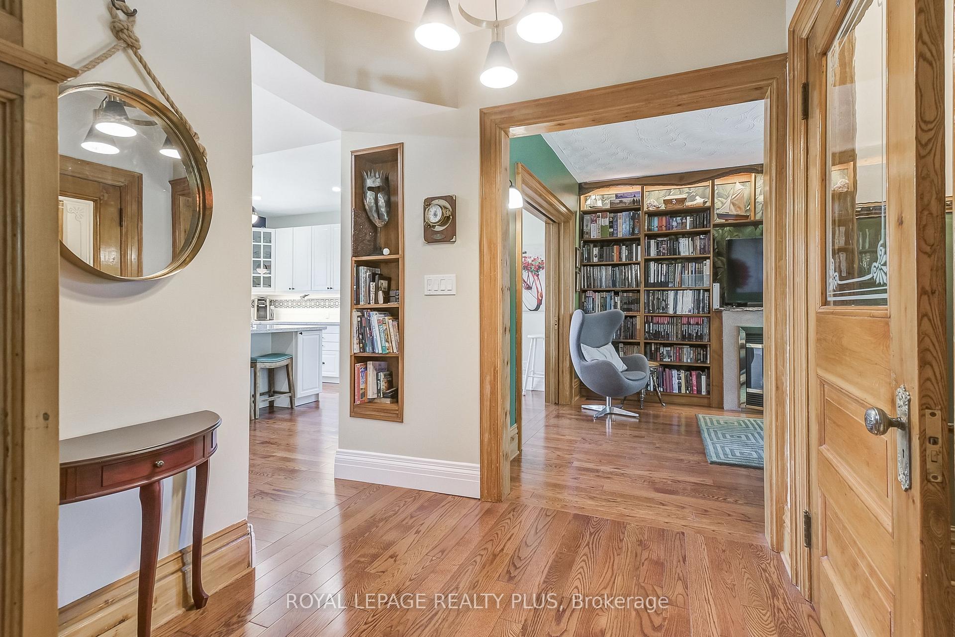 Photo 3 of 166 William Street, Brant, Brantford Twp — HOMEH