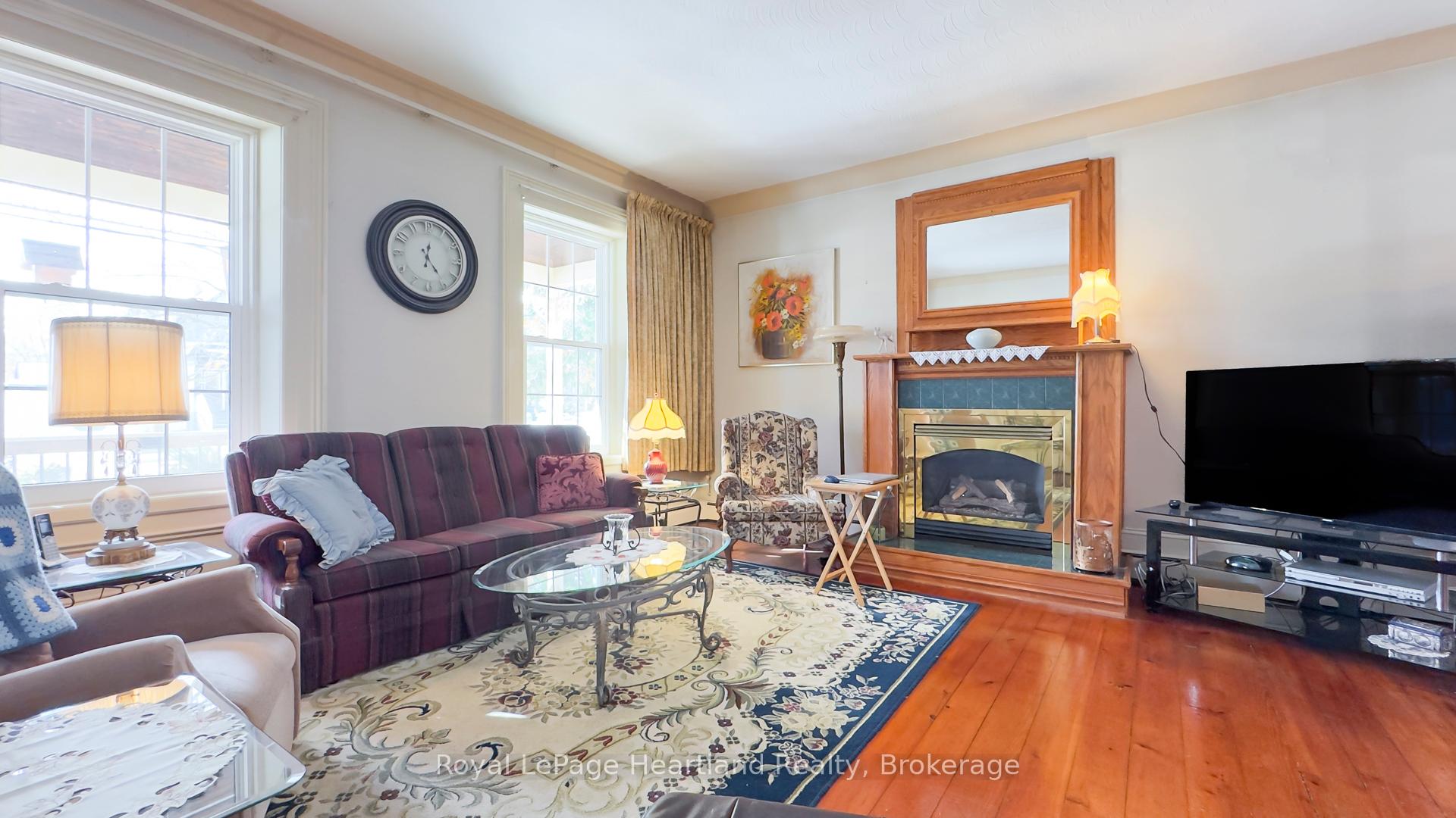 Photo 17 of 131 Rattenbury Street E, Central Huron, Clinton — HOMEH